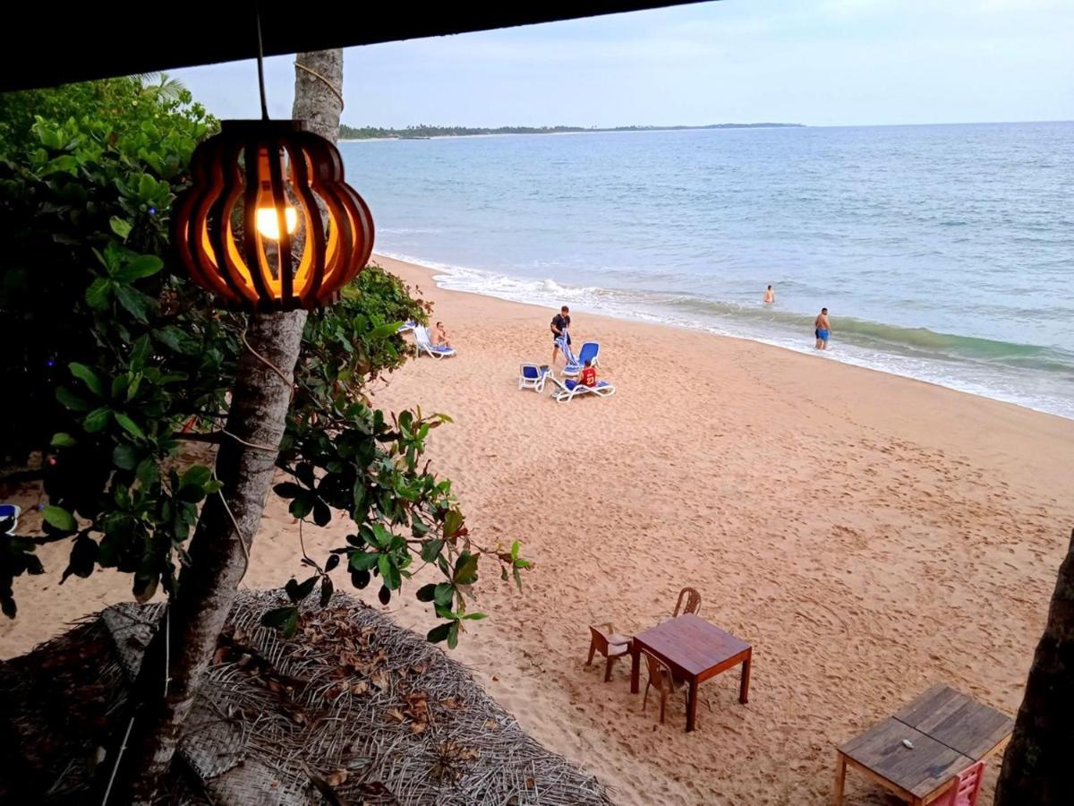 Lucky Sea Beach Hotel Tangalle Dış mekan fotoğraf